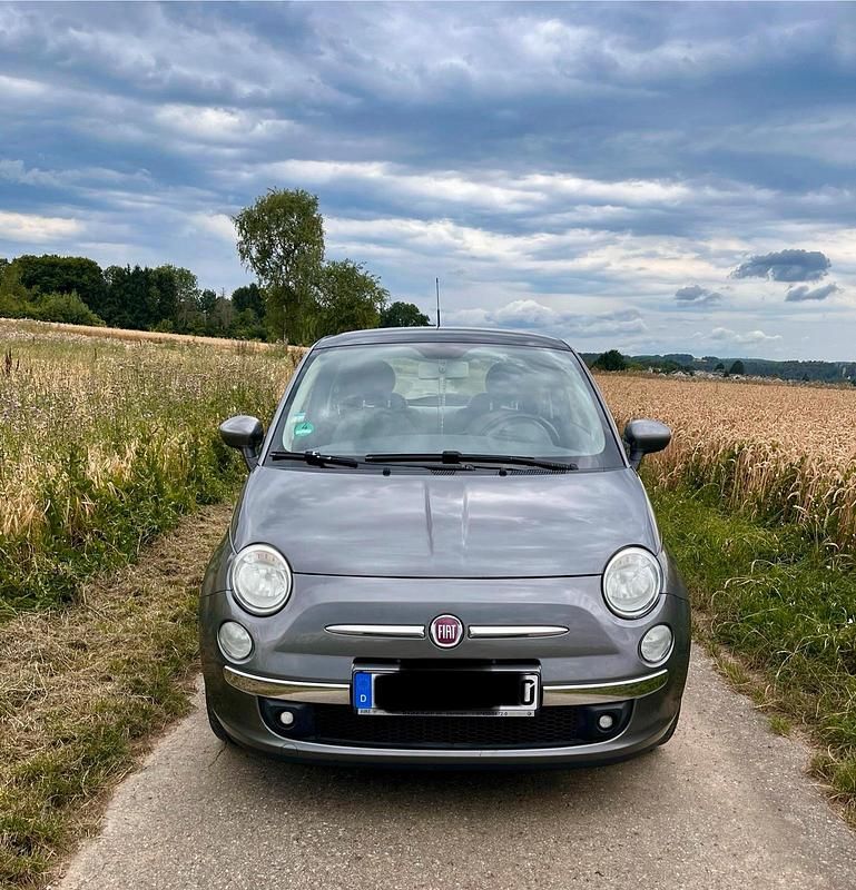 Grau Gebraucht 2011 Fiat 500 Kleinwagen | 4.000 € (Fairer Preis) - Bild 1/4