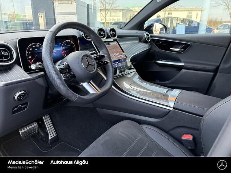 Gebraucht Mercedes GLC200 AMG 204 PS (150 kW) 2025 Lack spektralblau SUV