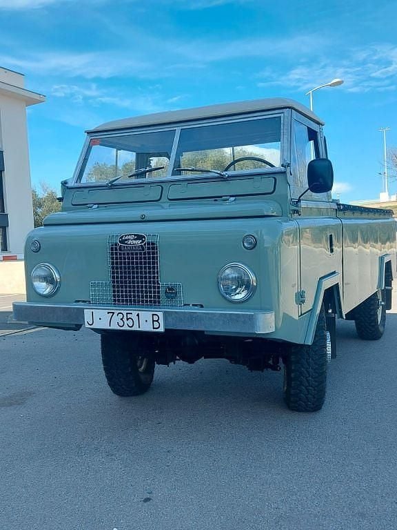 Gebraucht Land Rover 2 69 PS (50 kW) 1975 Grün SUV