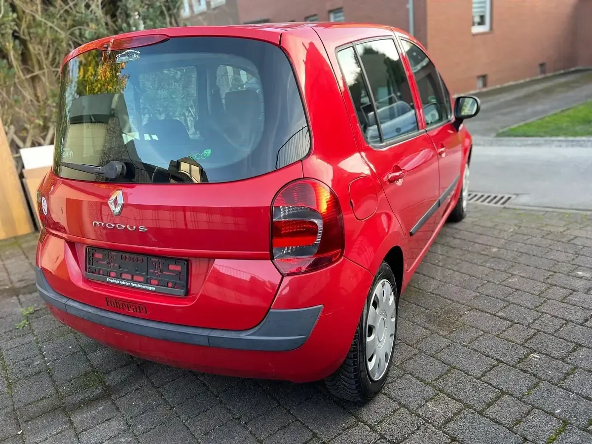 Brugt Renault Modus 75 HK (55 kW) 2010 Rød MPV