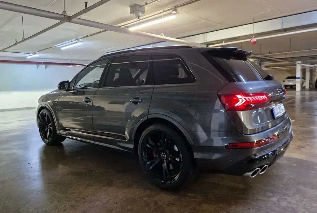 Gebraucht Audi SQ7 Sport 507 PS (372 kW) 2024 Grau SUV