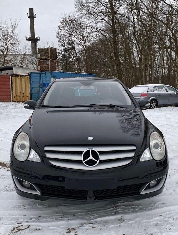 Gebraucht Mercedes R320 234 PS (172 kW) 2007 Schwarz Van / Kleinbus