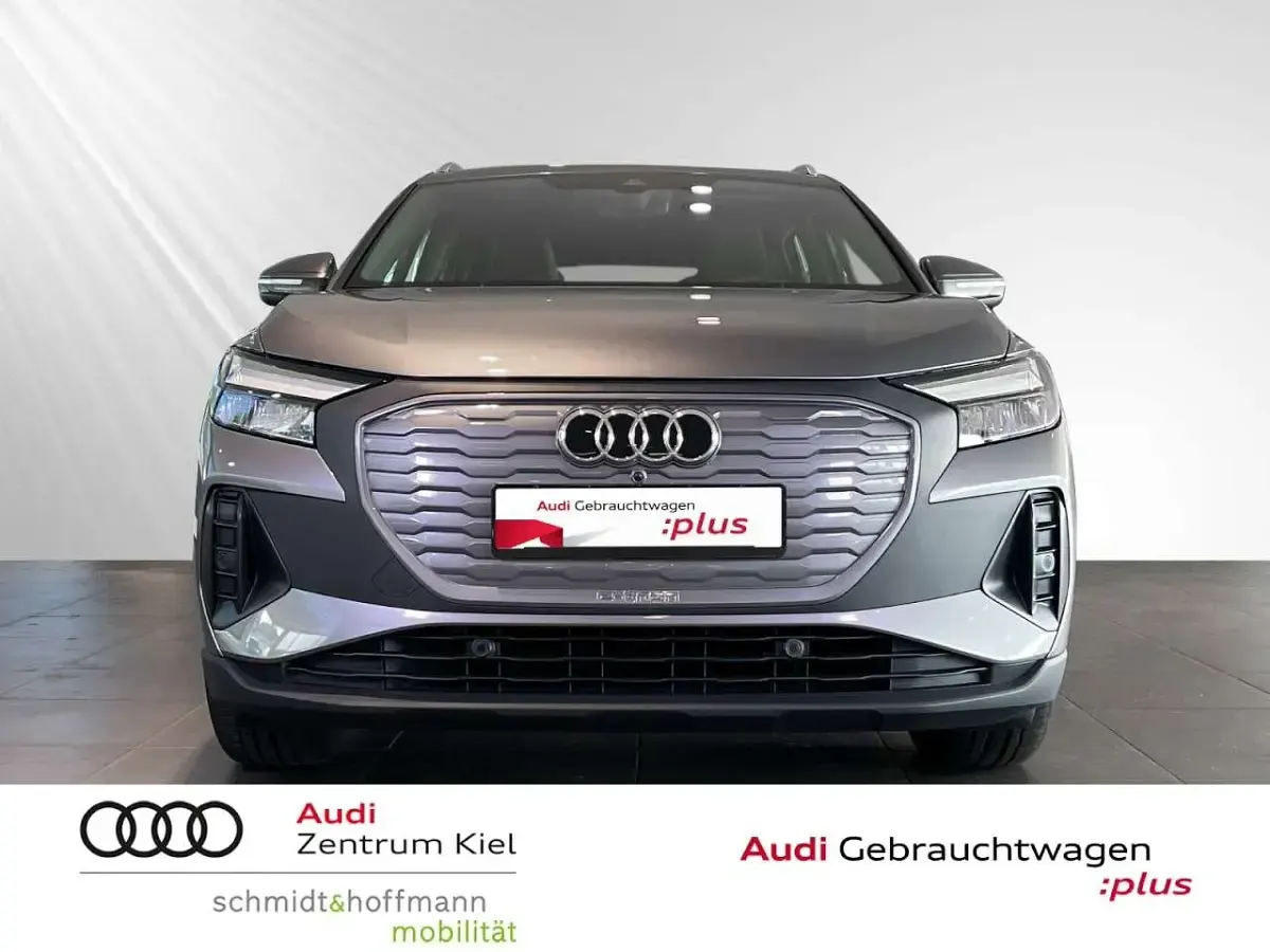 Gebraucht Audi Q4 e-tron Comfort 210 kW (286 PS) 2025 Taifungrau SUV