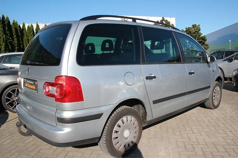 Gebraucht VW Sharan Trendline 116 PS (85 kW) 2006 Silber Van / Kleinbus