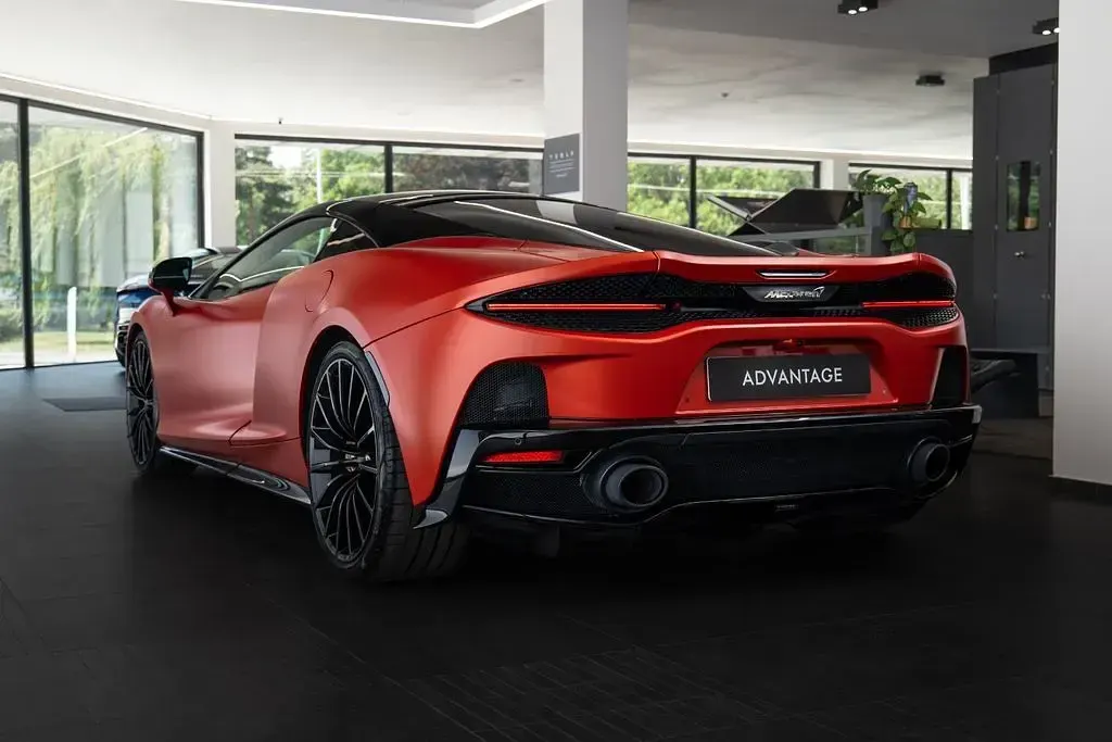 Gebraucht McLaren GT 620 PS (456 kW) 2022 Orange Coupé