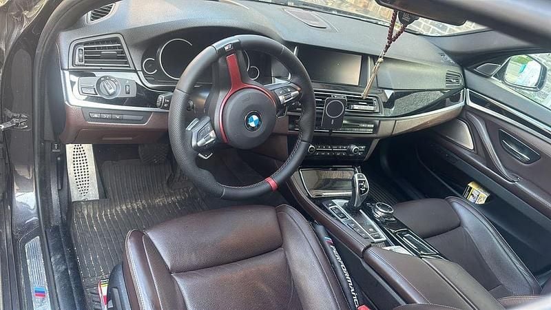 Gebraucht BMW M550 Performance 381 PS (280 kW) 2014 Schwarz Limousine