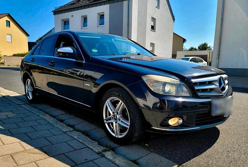 Gebraucht Mercedes C220 170 PS (125 kW) 2008 Schwarz Limousine