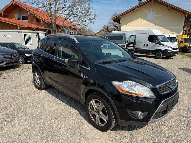 Gebraucht Ford Kuga Trend 140 PS (102 kW) 2012 Schwarz SUV