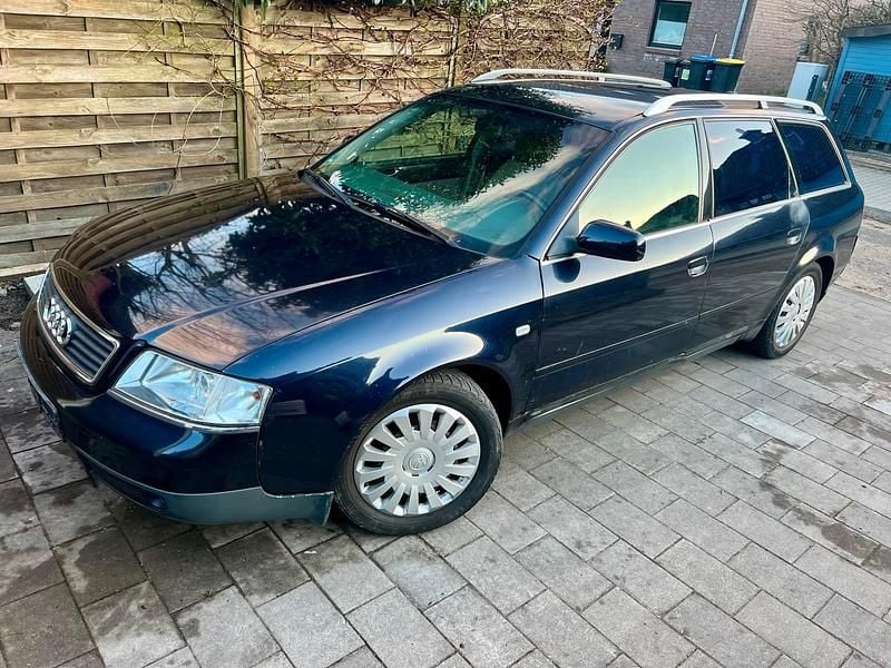 Gebraucht Audi A6 165 PS (121 kW) 1999 Blau Limousine