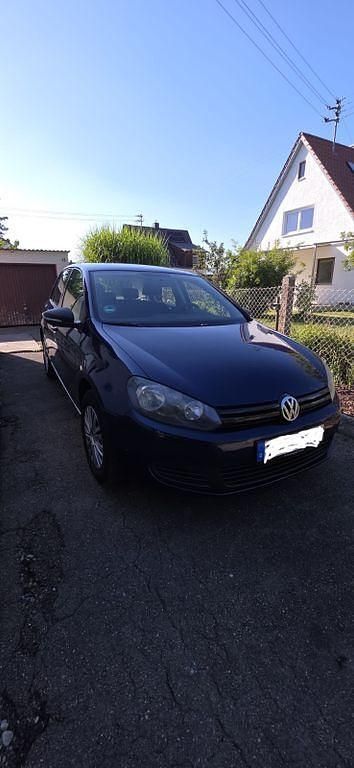 Blau Gebraucht 2012 VW Golf VII Trendline Limousine | 7.200 € (Superpreis) - Bild 1/4