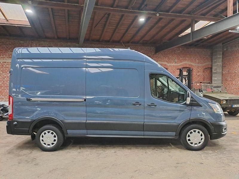 Gebraucht Ford Transit 131 PS (96 kW) 2021 Grau Van / Kleinbus