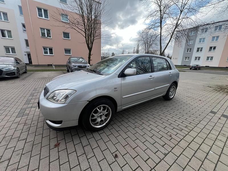 Occasion Toyota Corolla 110 ch (80 kW) 2004 Argent Break