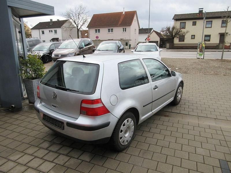 Gebraucht VW Golf IV Basis 75 PS (55 kW) 2003 Silber Limousine