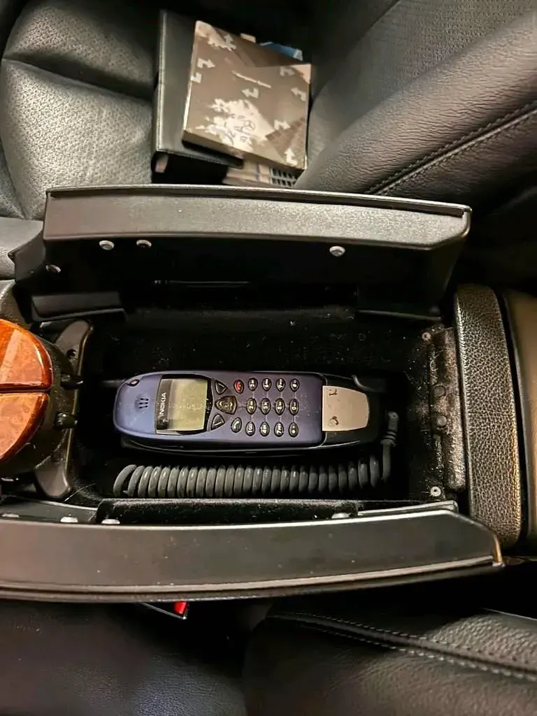 Gebraucht Mercedes E240 177 PS (130 kW) 2003 Schwarz Limousine