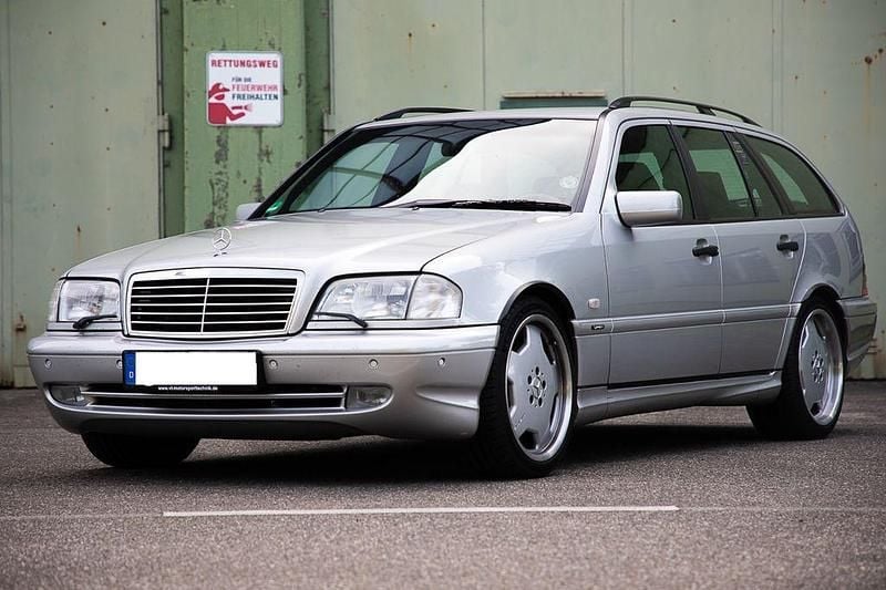 Silber Gebraucht 1999 Mercedes C55 AMG AMG Kombi | 149.999 € - Bild 1/4