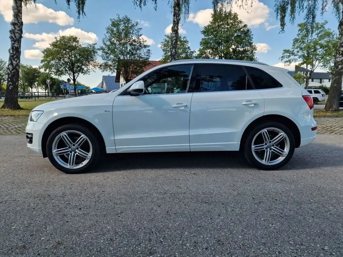 Gebraucht Audi Q5 S-Line 239 PS (175 kW) 2009 Ibisweiss SUV