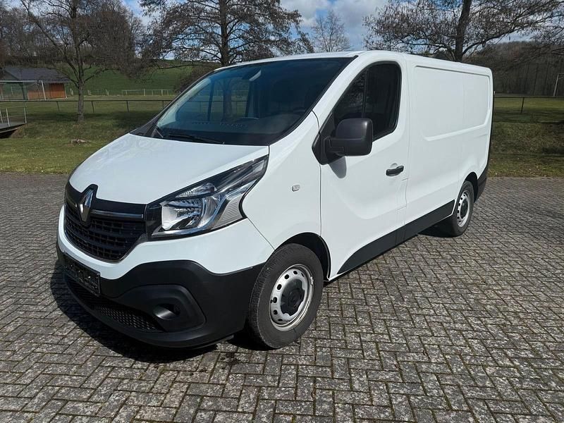 Gebraucht Renault Trafic 120 PS (88 kW) 2021 Weiß Van / Kleinbus