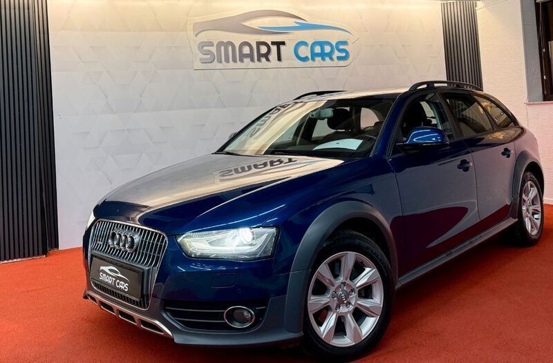 Blau Gebraucht 2013 Audi A4 Allroad Basis Kombi | 14.390 € (Fairer Preis) - Bild 1/4