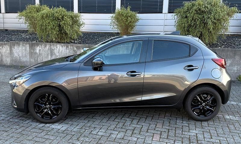 Gebraucht Mazda 2 Kizoku 90 PS (66 kW) 2019 Grau Limousine