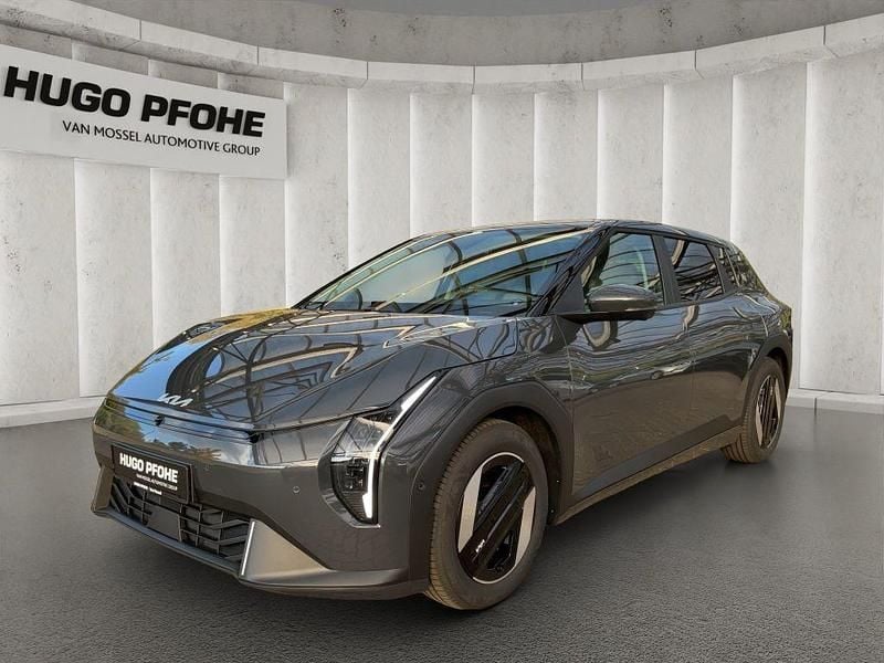 Grau Neu 2025 Kia EV4 Kleinwagen | 45.817 € (Fairer Preis) - Bild 1/4