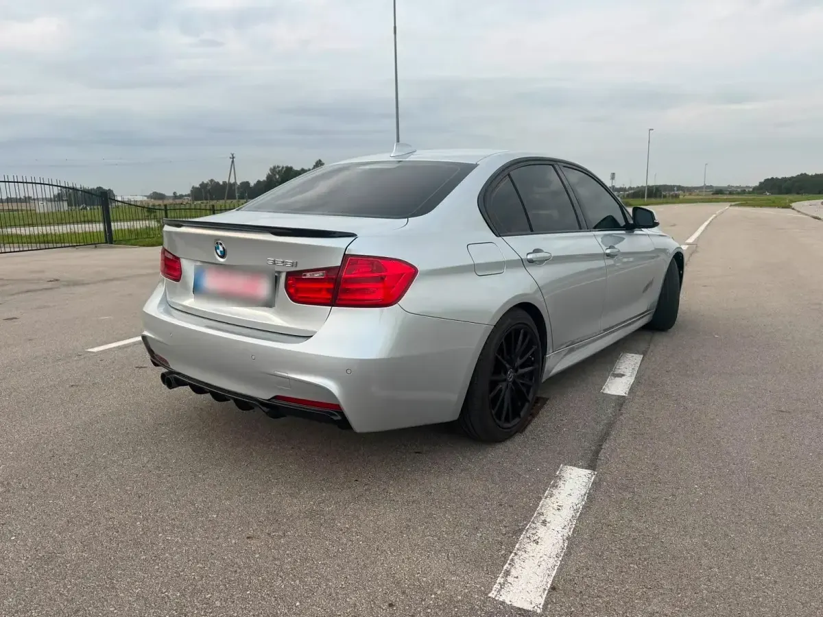 Gebraucht BMW 328 M Sport 245 PS (180 kW) 2014 Silber Limousine