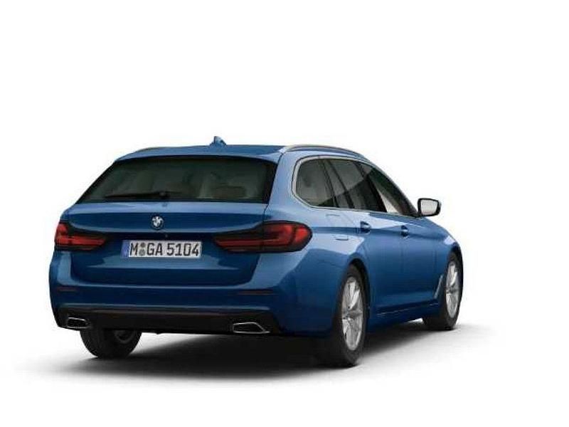Gebraucht BMW 520 M Sport 190 PS (139 kW) 2021 Phytonicblau (blau) Kombi