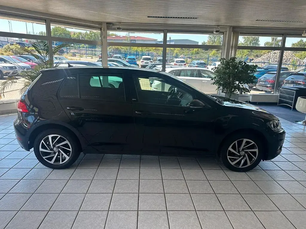 Gebraucht VW Golf VII Sound 150 PS (110 kW) 2018 Schwarz Limousine