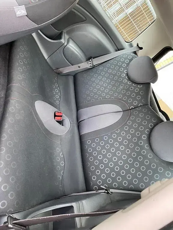 Gebraucht Mini ONE Seven 90 PS (66 kW) 2005 Schwarz Kleinwagen