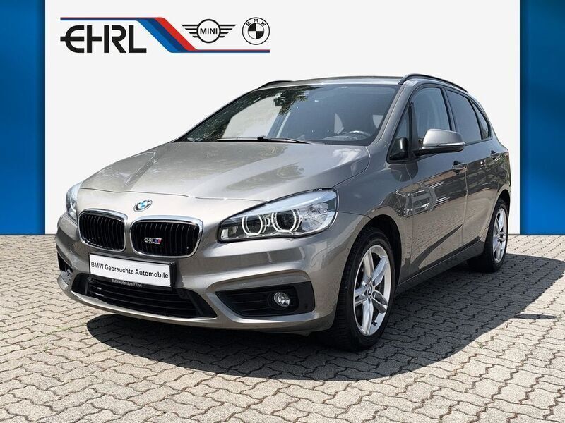 Grau Gebraucht 2018 BMW 218 Advantage Van / Kleinbus | 13.488 € (Guter Preis) - Bild 1/4
