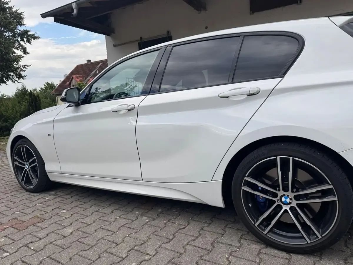 Gebraucht BMW 120 M Sport 190 PS (139 kW) 2018 Weiß Limousine