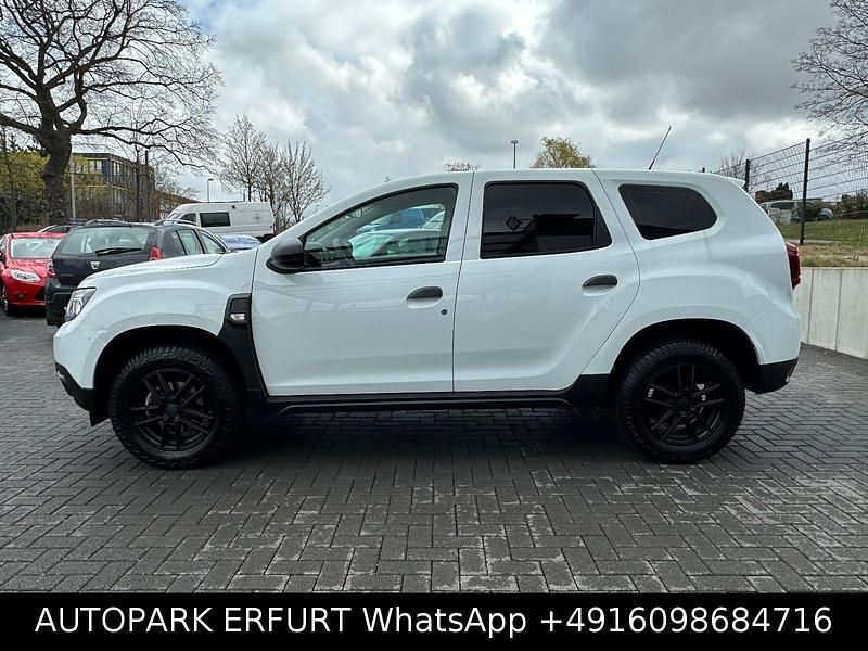 Używany Dacia Duster Acces 91 KM (66 kW) 2022 Biały SUV