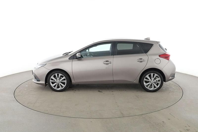 Gebraucht Toyota Auris Design 116 PS (85 kW) 2016 Braun Limousine