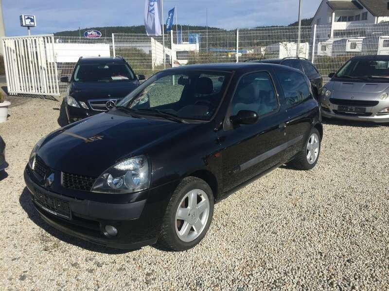 Schwarz Gebraucht 2001 Renault Clio II Limousine | 2.000 € (Teuer) - Bild 1/4