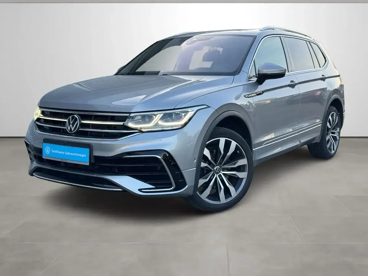 Gebraucht VW Tiguan Allspace R-line 245 PS (180 kW) 2023 Pyrit silber metallic SUV