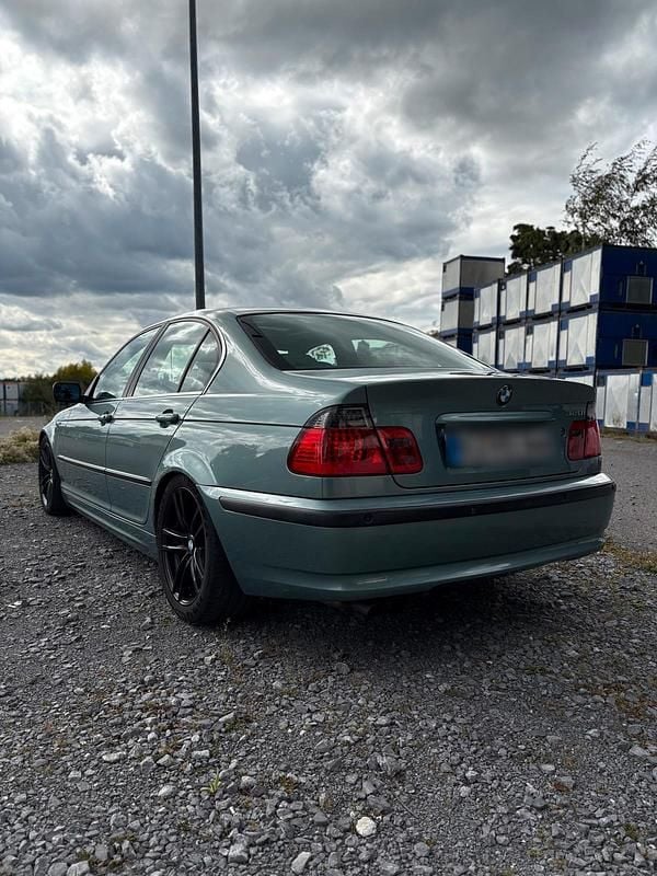 Gebraucht 2002 BMW 320 Limousine | 3.299 € (Guter Preis) - Bild 1/4