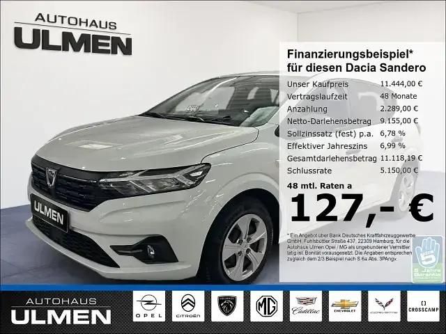 Arctic white (weiß) Gebraucht 2021 Dacia Sandero Comfort Kleinwagen | 15.708 € (Teuer) - Bild 1/3