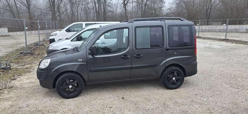 Gebraucht Fiat Doblò 101 PS (74 kW) 2004 Van / Kleinbus