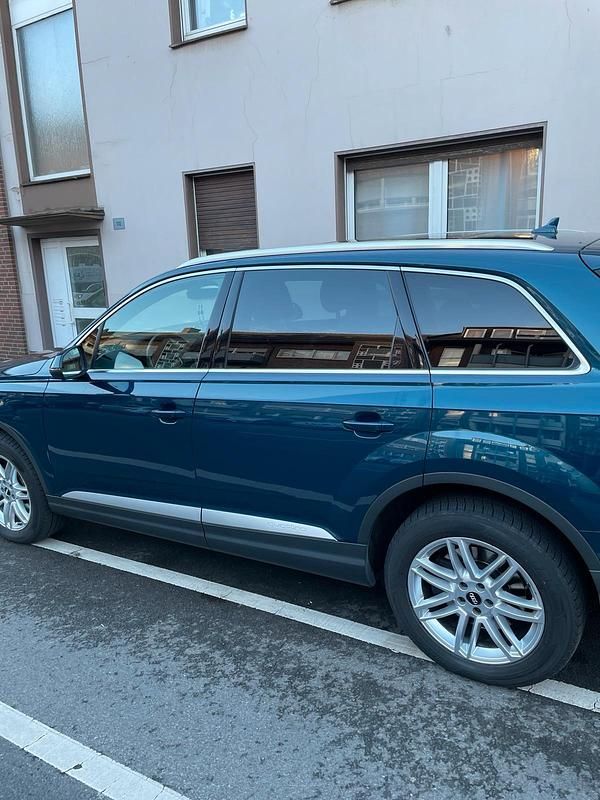 Gebraucht Audi Q7 286 PS (210 kW) 2019 Blau SUV