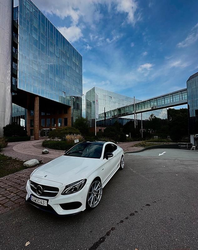 Gebraucht 2017 Mercedes C43 AMG Edition Coupé | 37.000 € (Fairer Preis) - Bild 1/4