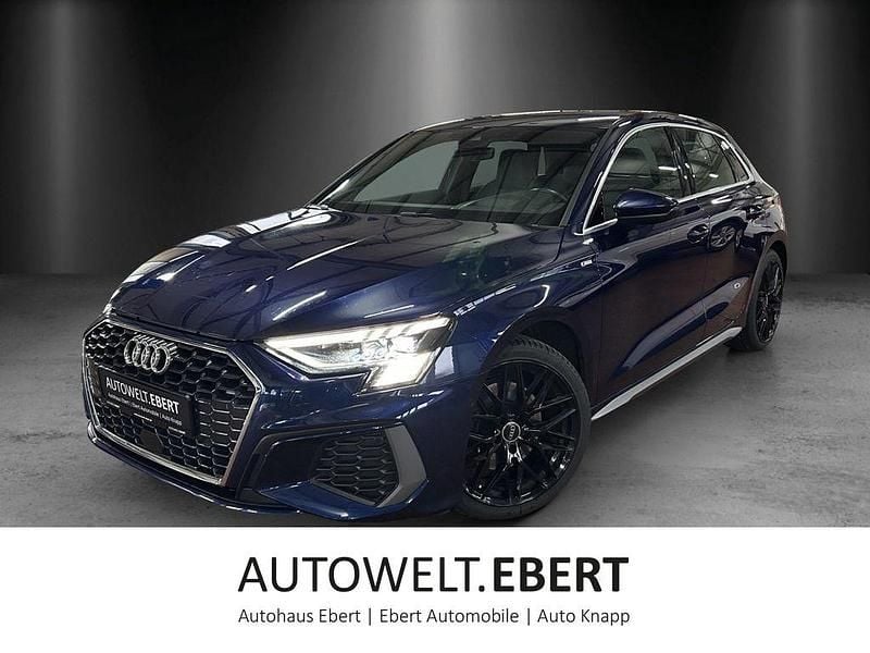 Blau Gebraucht 2021 Audi A3 S-Line Limousine | 20.490 € (Guter Preis) - Bild 1/4