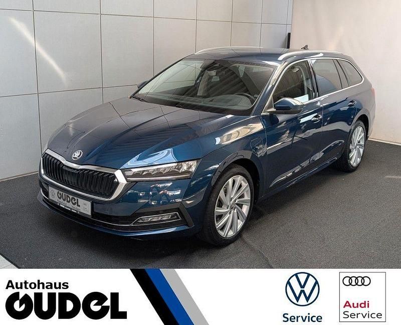 Lavablau metallic Gebraucht 2022 Skoda Octavia Style Kombi | 22.640 € (Fairer Preis) - Bild 1/4