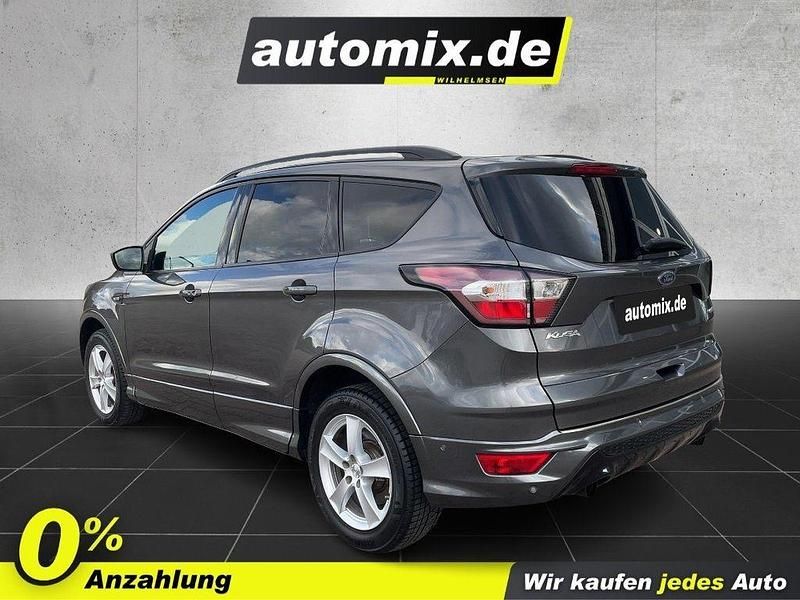 Gebraucht Ford Kuga ST-Line 120 PS (88 kW) 2019 Grau SUV