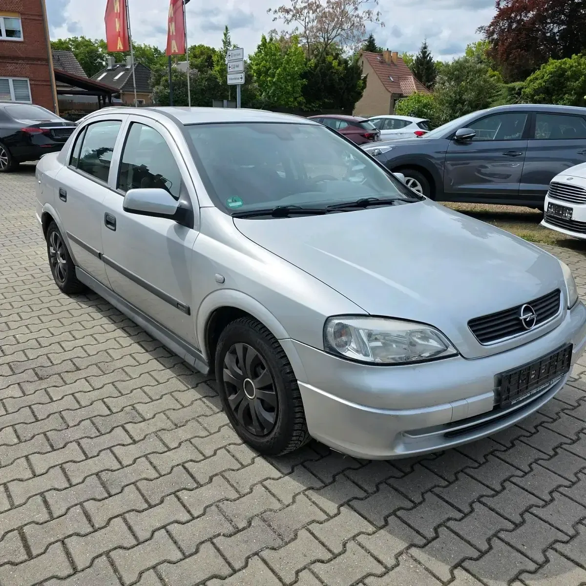 Gebraucht Opel Astra 100 PS (73 kW) 2002 Silber Limousine