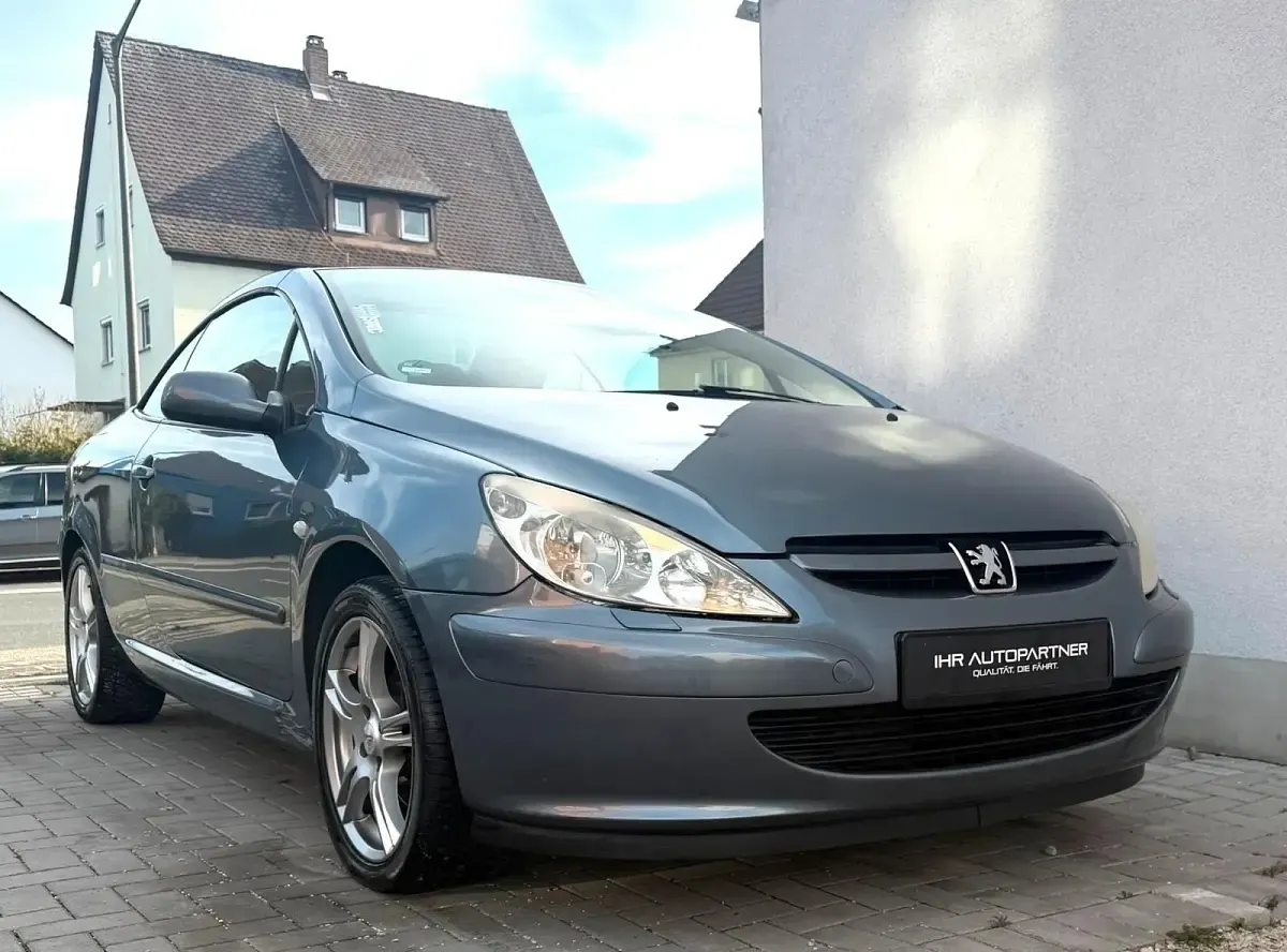 Gebraucht Peugeot 307 CC 136 PS (100 kW) 2004 Grau Cabrio
