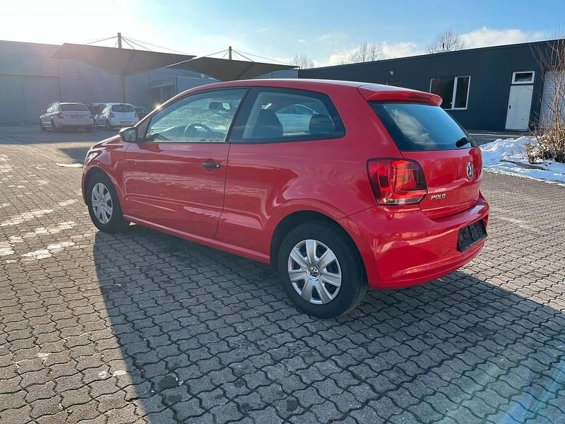 Gebraucht VW Polo 60 PS (44 kW) 2011 Rot Kleinwagen