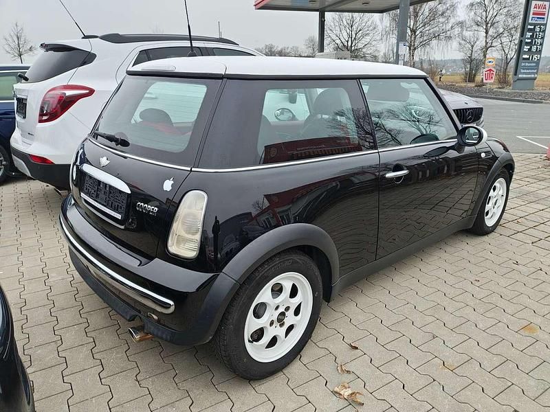 Gebraucht Mini Cooper Pepper 116 PS (85 kW) 2003 Schwarz Kleinwagen