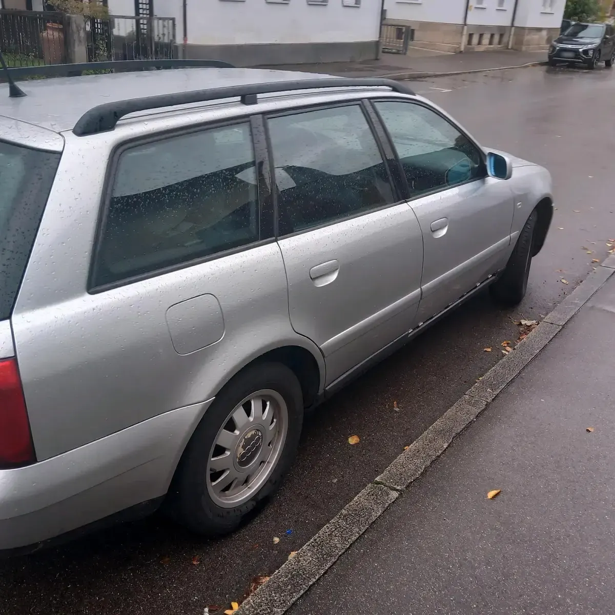Gebraucht Audi A4 125 PS (91 kW) 2001 Silber Kombi