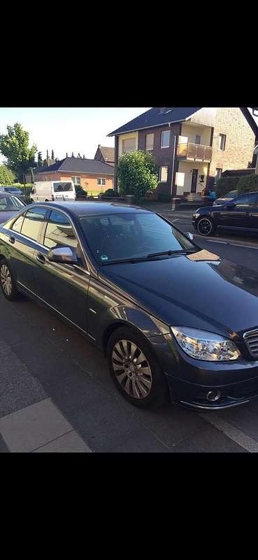 Schwarz Gebraucht 2008 Mercedes C230 Elegance Limousine | 6.400 € (Fairer Preis) - Bild 1/4