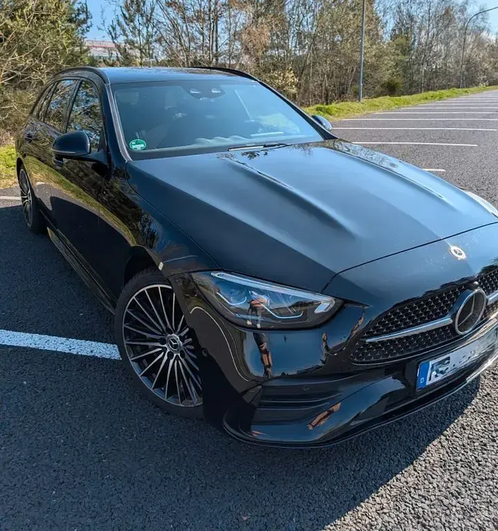 Gebraucht Mercedes C220 AMG 200 PS (147 kW) 2023 Schwarz Limousine