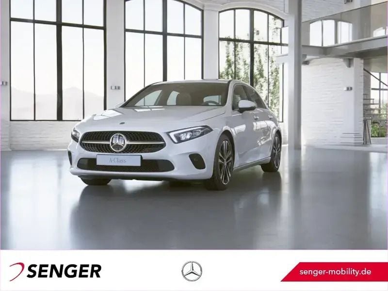 Weiß Gebraucht 2020 Mercedes A200 Progressive | 22.900 € (Fairer Preis) - Bild 1/1